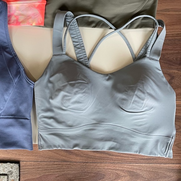 Lululemon Like a Cloud Longline Bra - Picture 3 of 3